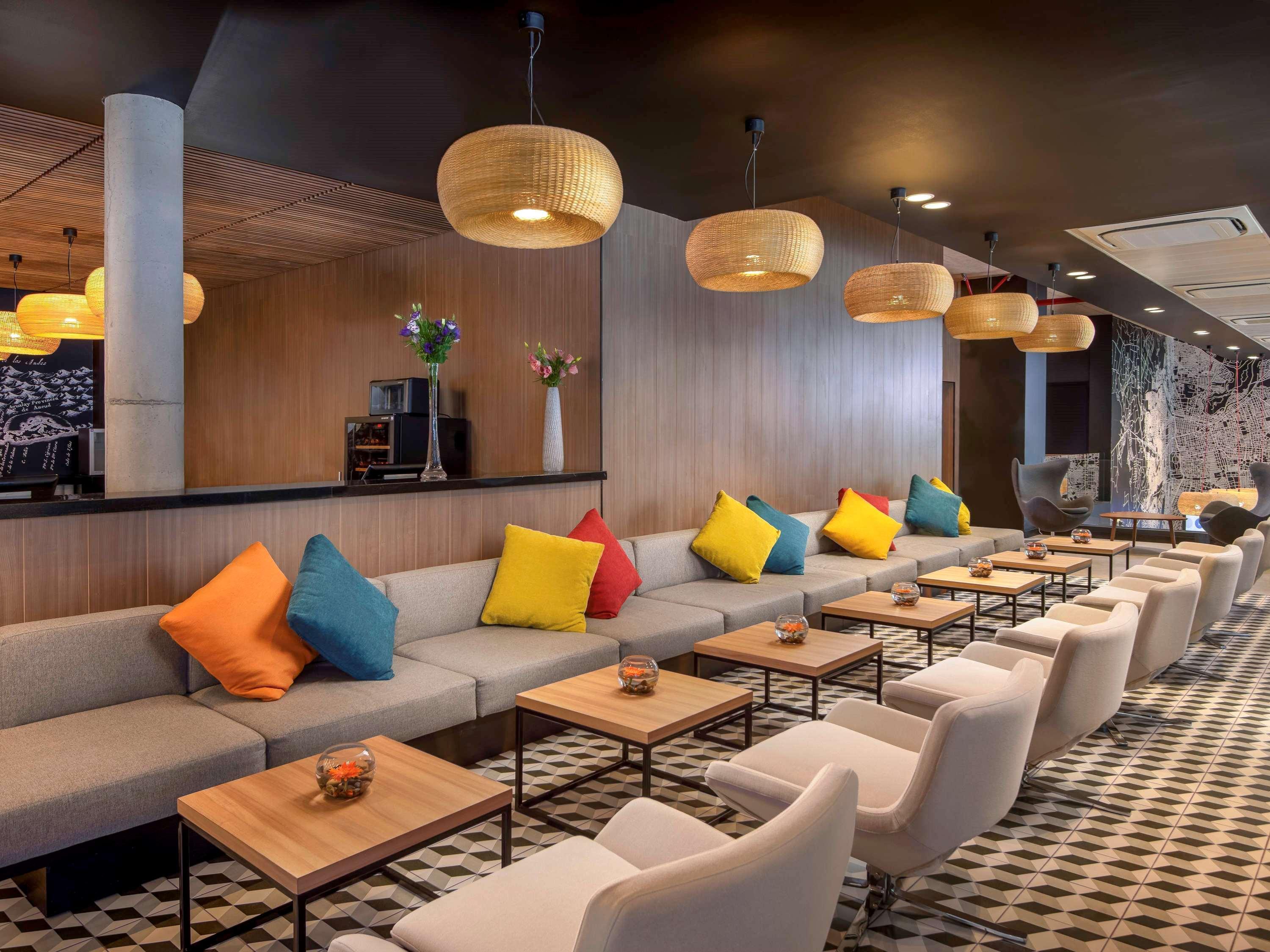 Novotel Santiago Providencia Exterior photo