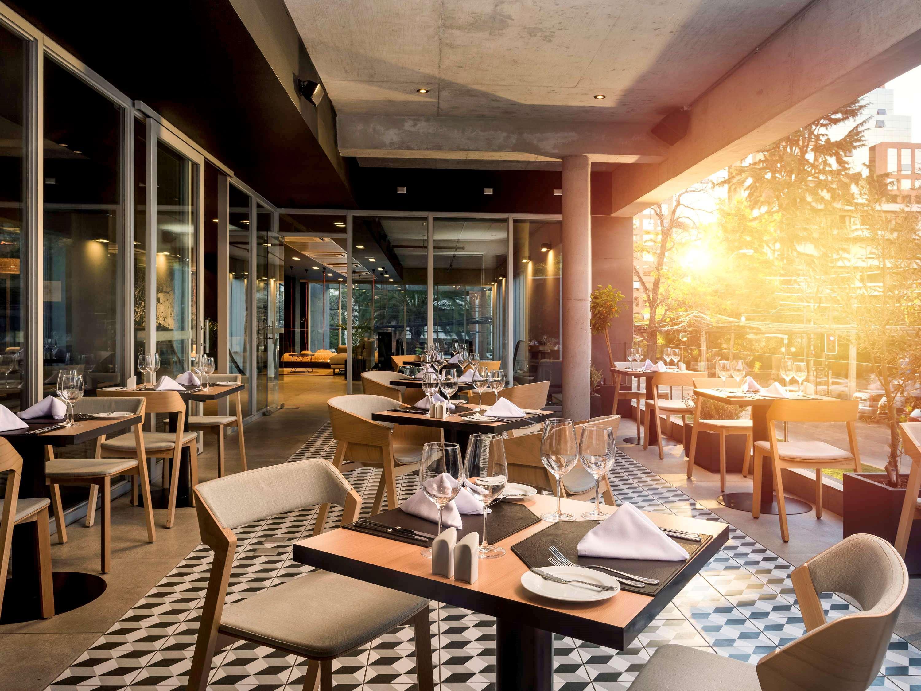 Novotel Santiago Providencia Exterior photo